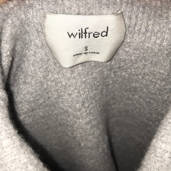 Wilfred Wool Turtleneck Sweater - Picture 3 of 8